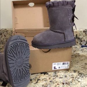 Toddler grey Uggs Size 6